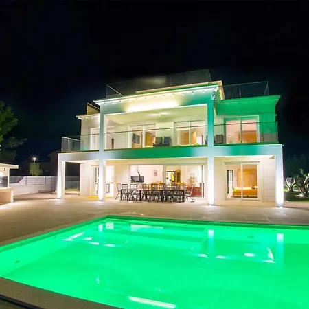 Villa Anto Pridraga